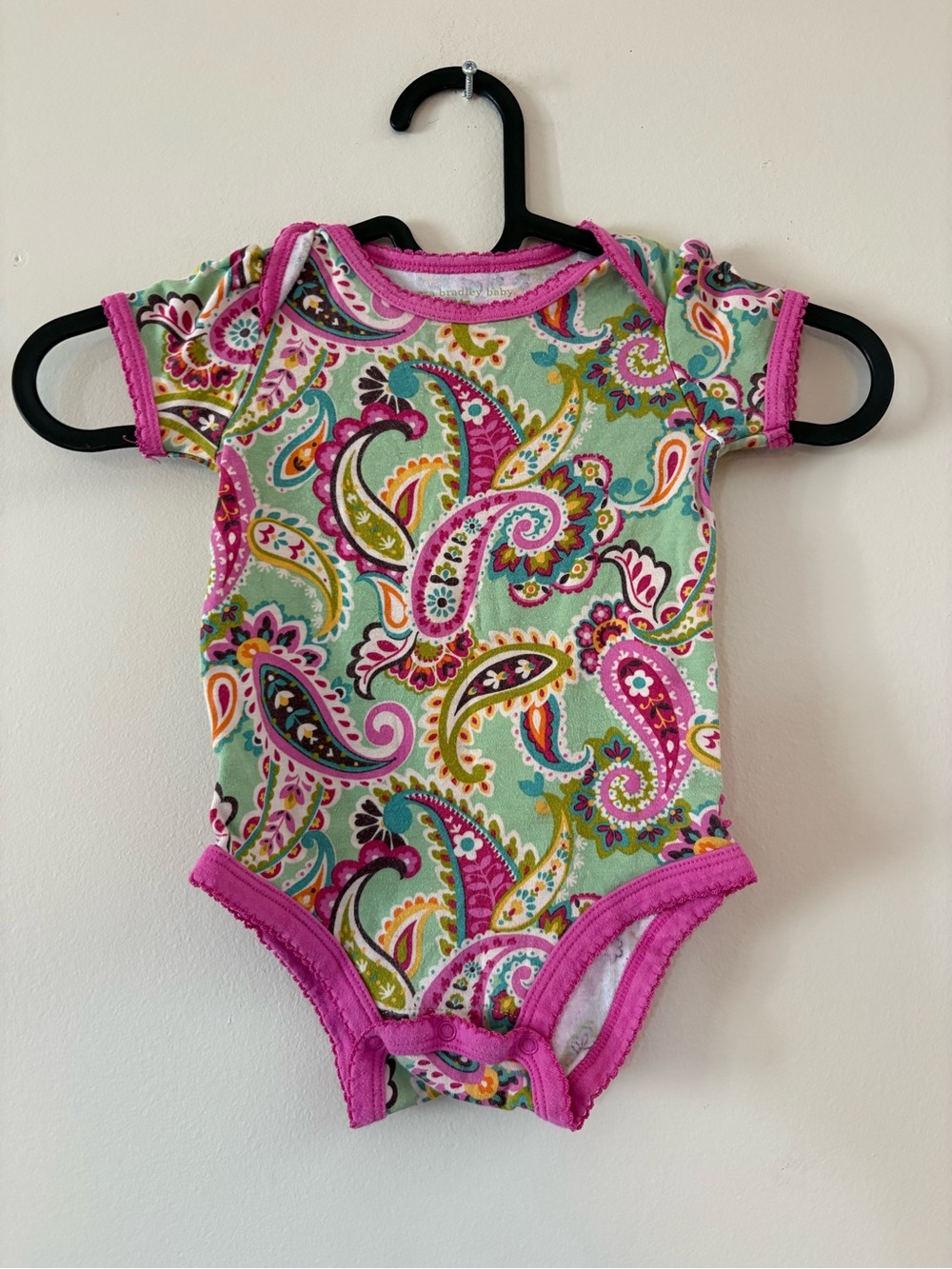 Vera Bradley Paisley Short-Sleeve One-Piece Bodysuit - Pink and Green 6-9M
